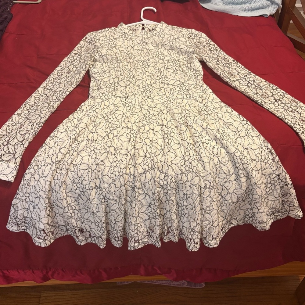 Double Zero Cream and Black Lace Top